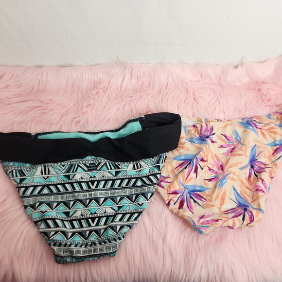 Arizona Jean Co. Blue & Pink Floral Geometric Bikini Bottoms Swim wear - Picture 4 of 5